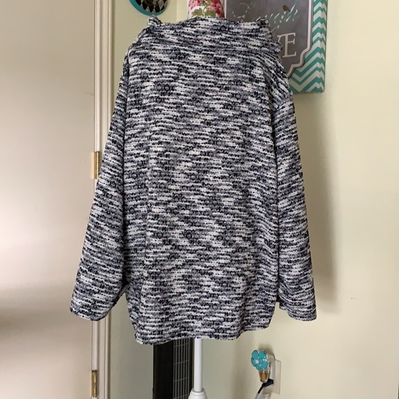 Westbound Woman Cowl Sweater - Picture 9 of 10